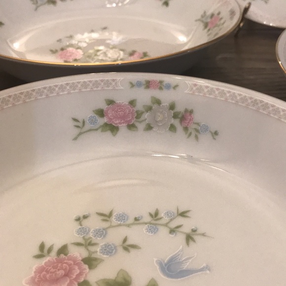 Crown Ming china 7 1/2” soup bowl set of 4 Bird of Paradise pattern euc (b) - Picture 3 of 9